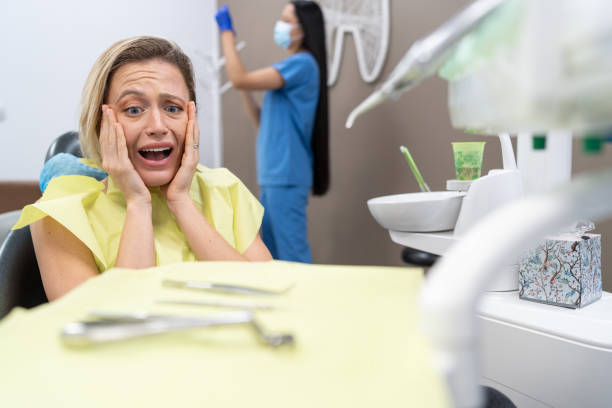 Best Emergency Denture Repair in Hampton Bays, NY